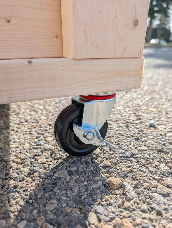 Handmade Wooden Mobile Workbench with Shelf - photo 3