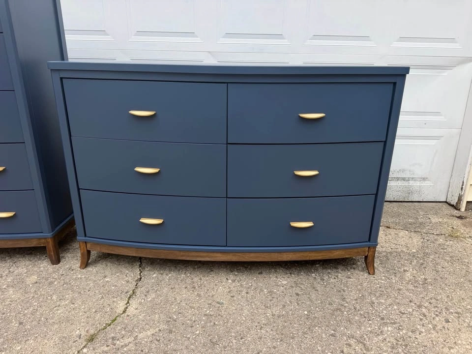 Refinished Mid-Century Modern 4-Piece Bedroom Set - photo 3