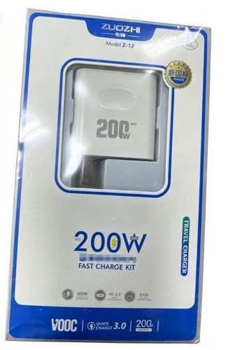 NEW-200W Fast Charging Travel Charger - photo 3