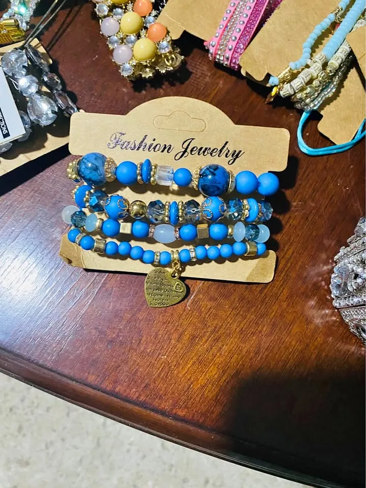 Beautiful 😍 bracelet thumbnail