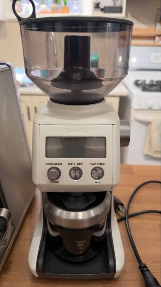 Breville Bambino espresso machine and Smartpro Grinder - photo 3