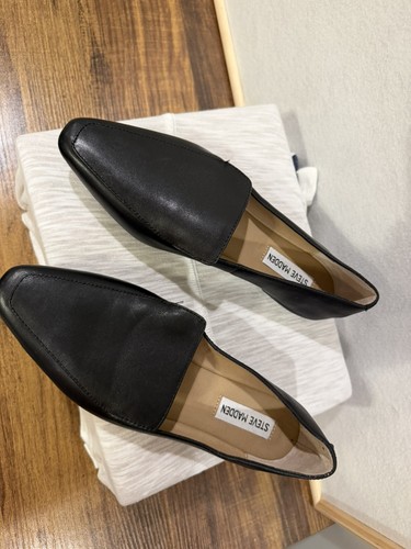 STEVE MADDEN WOMEN'S BLACK LEATHER FEATHER LOAFER FLATS - 7.5 - photo 3