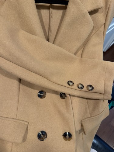Beautiful Women’s Size 6 Camel Color Pea Coat EUC - photo 2
