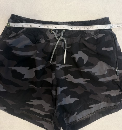 Athleta Girl Play More Shorts XL 14 Black Gray Camo Pockets - photo 5
