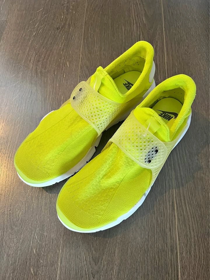 Nike Shoes- US12