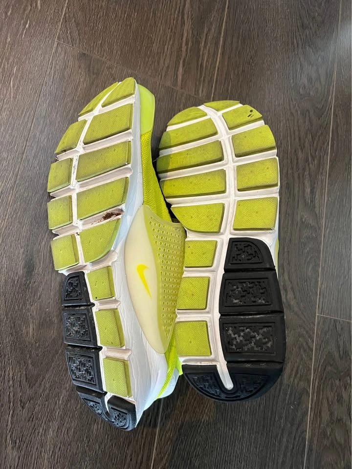 Nike Shoes- US12 - photo 3