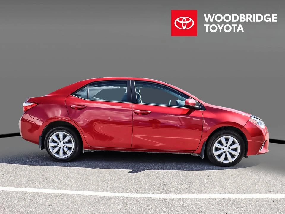 2015 Toyota Corolla LE - photo 4