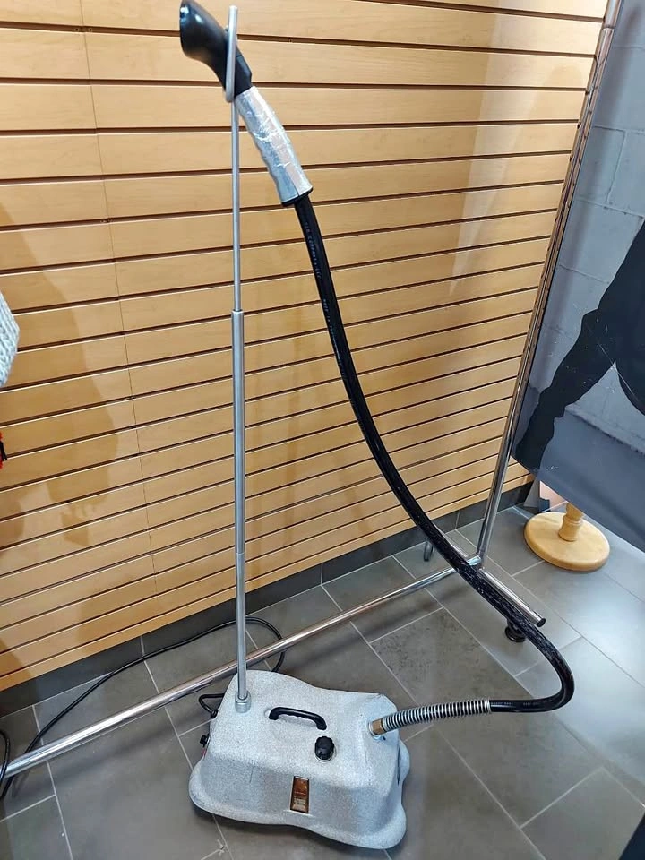 Jiffy Steamer J-4000 Pro-Line Garment Steamer