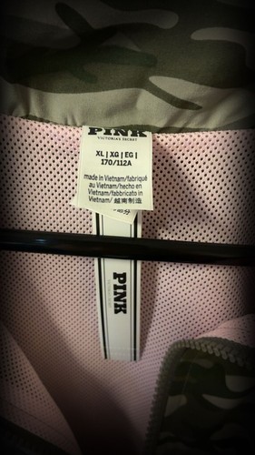 PINK Victoria's Secret Green Camo Quarter Zip Cropped Windbreake - photo 4