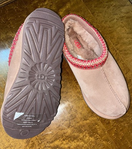 UGG Tasman II Slippers in Sand/Dark Cherry - photo 4