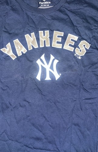 New York Yankees Majestic 2000s T-Shirt Navy - photo 2