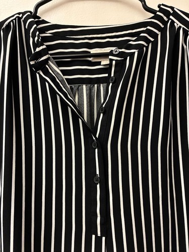 LOFT Outlet Black and White Striped Roll-Tab Sleeve Henley Blous - photo 5