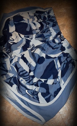 Nike Dri-FIT Tempo Blue Tropical Floral Running Shorts Size Smal - photo 2