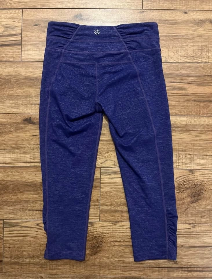 Athleta Heathered Purple Cropped Capri Workout Leggings - Size X - photo 2