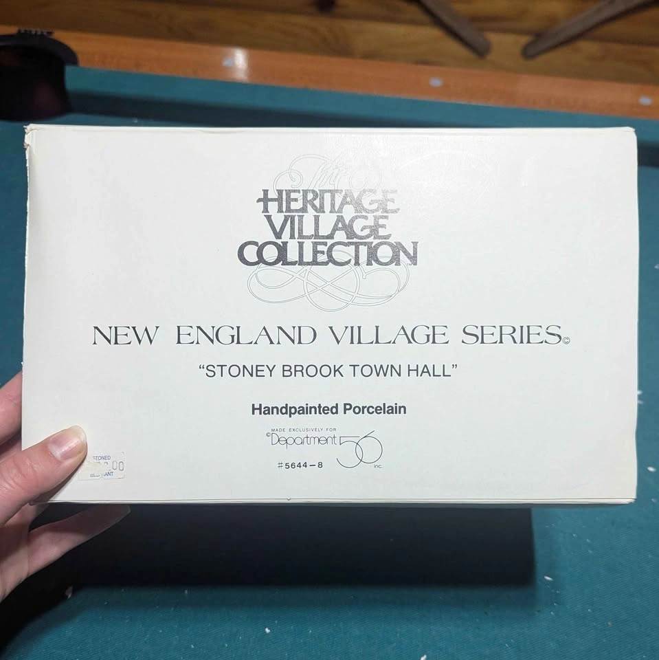 Department 56 - New England Village Series - Stoney Brook Town H - photo 4