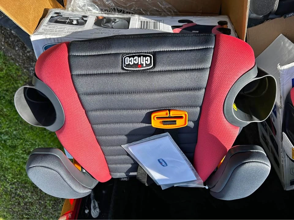 Chicco GoFit Backless Booster Seats