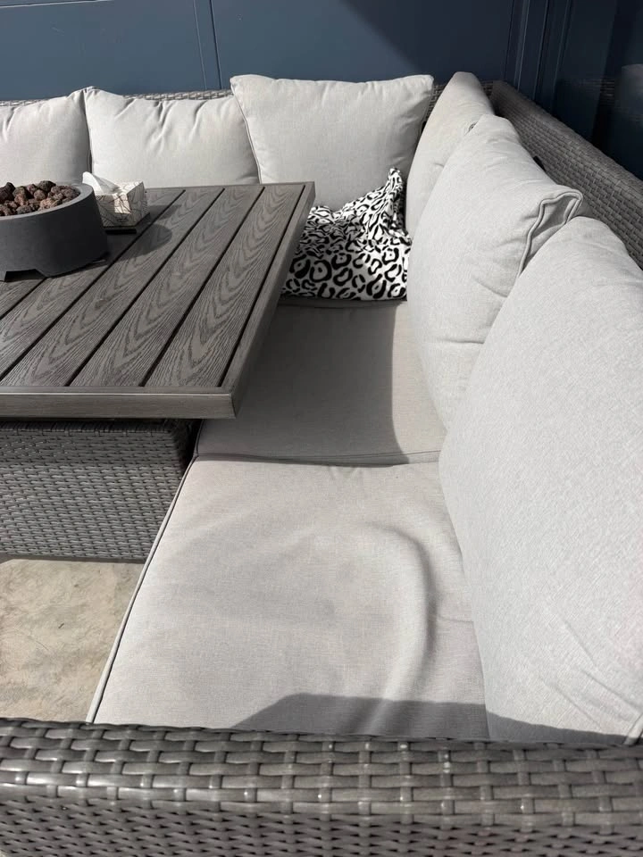 CANVAS Renfrew Square Outdoor Patio Set with Fire Pit - photo 4