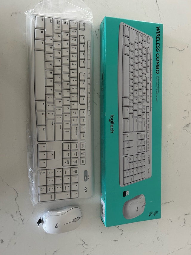 LOGITECH MK270 WIRELESS KEYBOARD & MOUSE COMBO