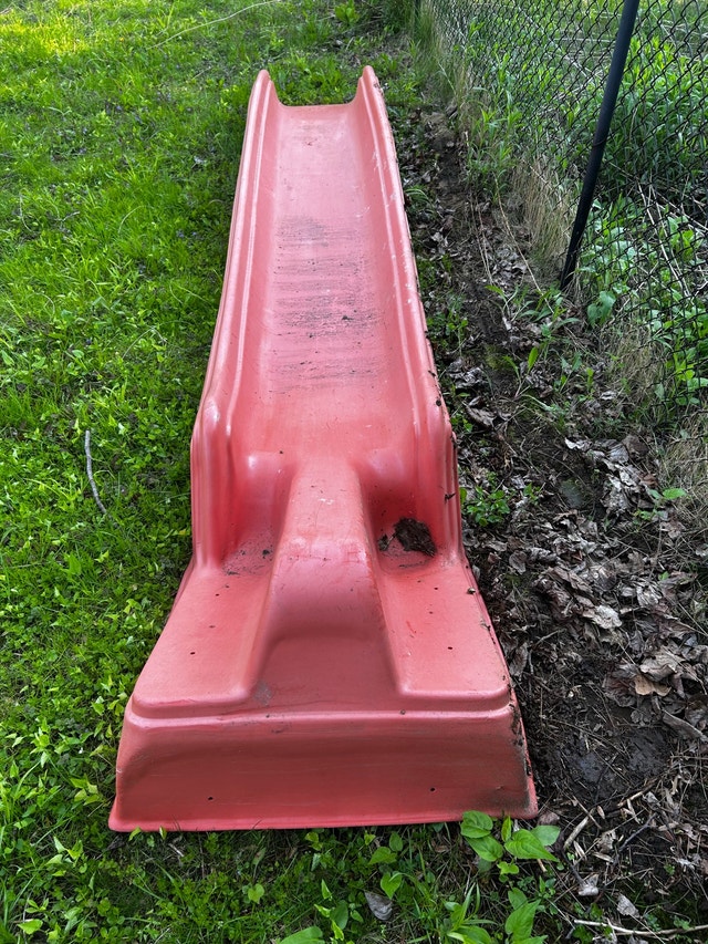 Large Slide good condition - photo 2