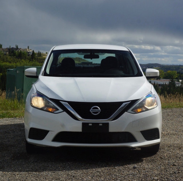 2018 Nissan Sentra SV 1.8L – Remote Start & Heated Seats - photo 2