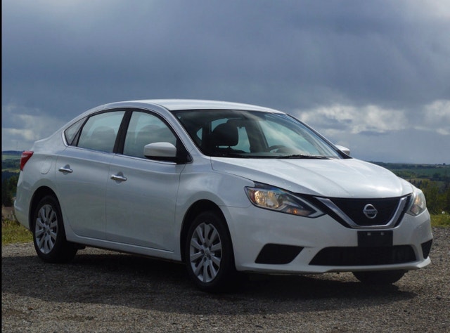 2018 Nissan Sentra SV 1.8L – Remote Start & Heated Seats - photo 3