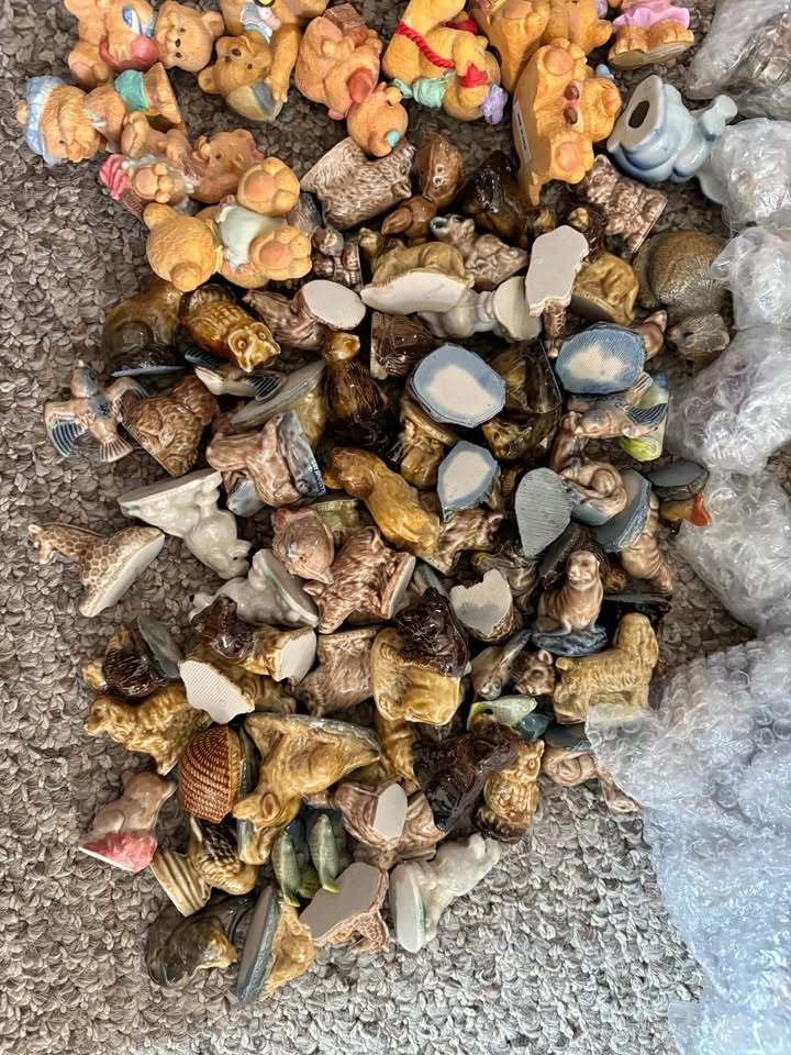 2.8 lbs Wade Whimsies and Teddy Bear Figurines Lot