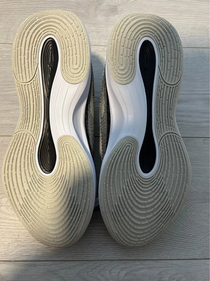 Nike G.T. Hustle Academy "Light Bone" - Men's Size 12 (Brand New - photo 3