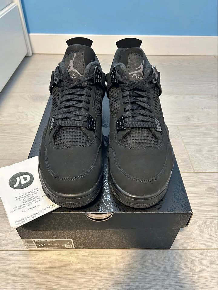Jordan 4 Blackcats
