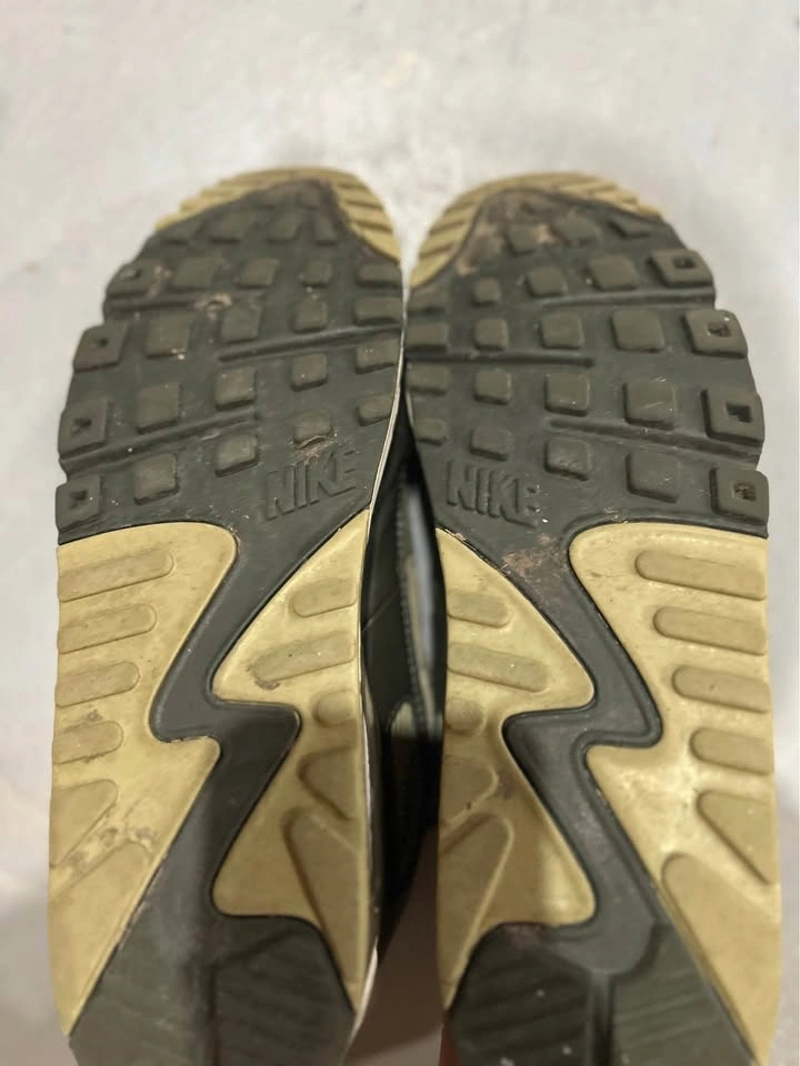 Nike Air Max 90 (Olive Green) – Size 12 - photo 2