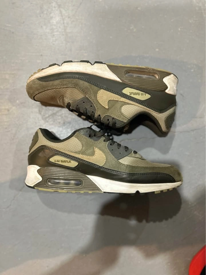 Nike Air Max 90 (Olive Green) – Size 12 - photo 4