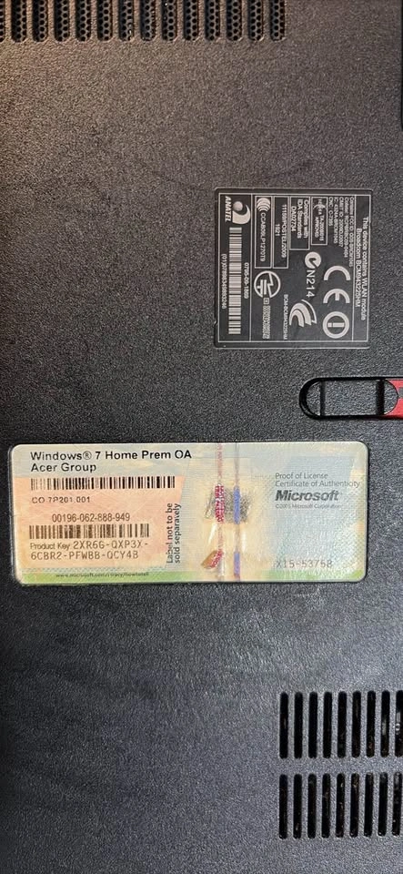 Acer Aspire 5741 Laptop, No charging cable - photo 5