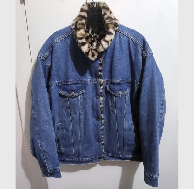 Levi's Fur-lined Winter Denim Jacket Size L Womens