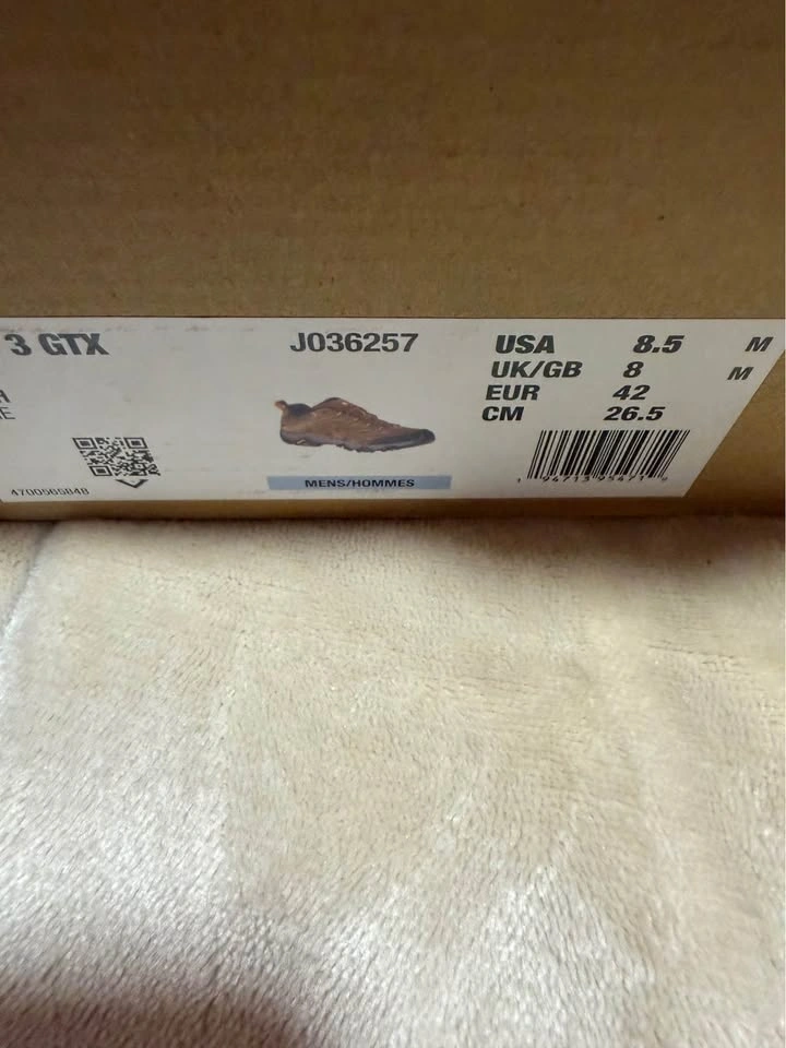 Brand new mens Merrell hiking shoes size 8.5 - photo 4