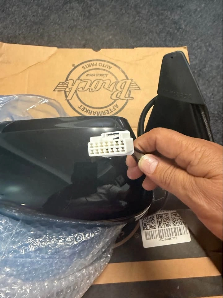Brand new Right side mirror fits on 2013-2016 Accord Sedan - photo 3