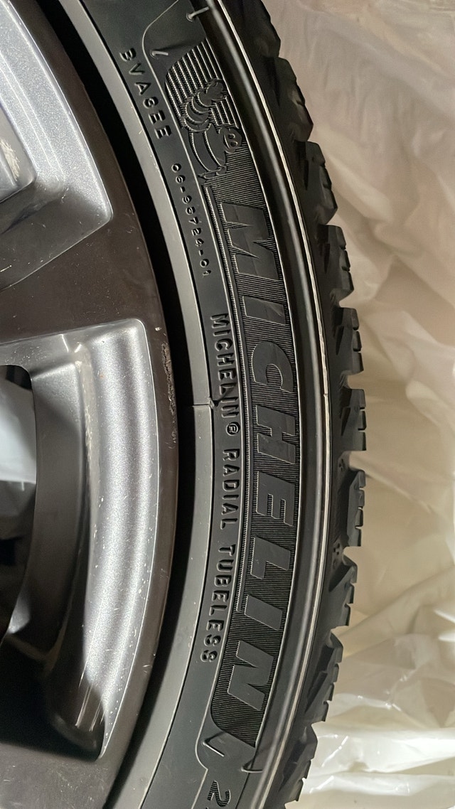 Lexus IS300 Michelin Winter Tires & Rims (Set of 4) - photo 3