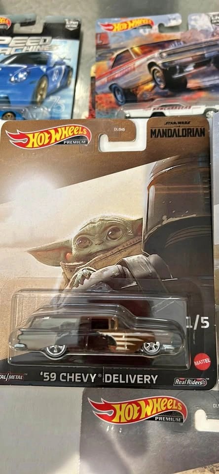 Star Wars Mandalorian Hotwheels Premium set of 5
