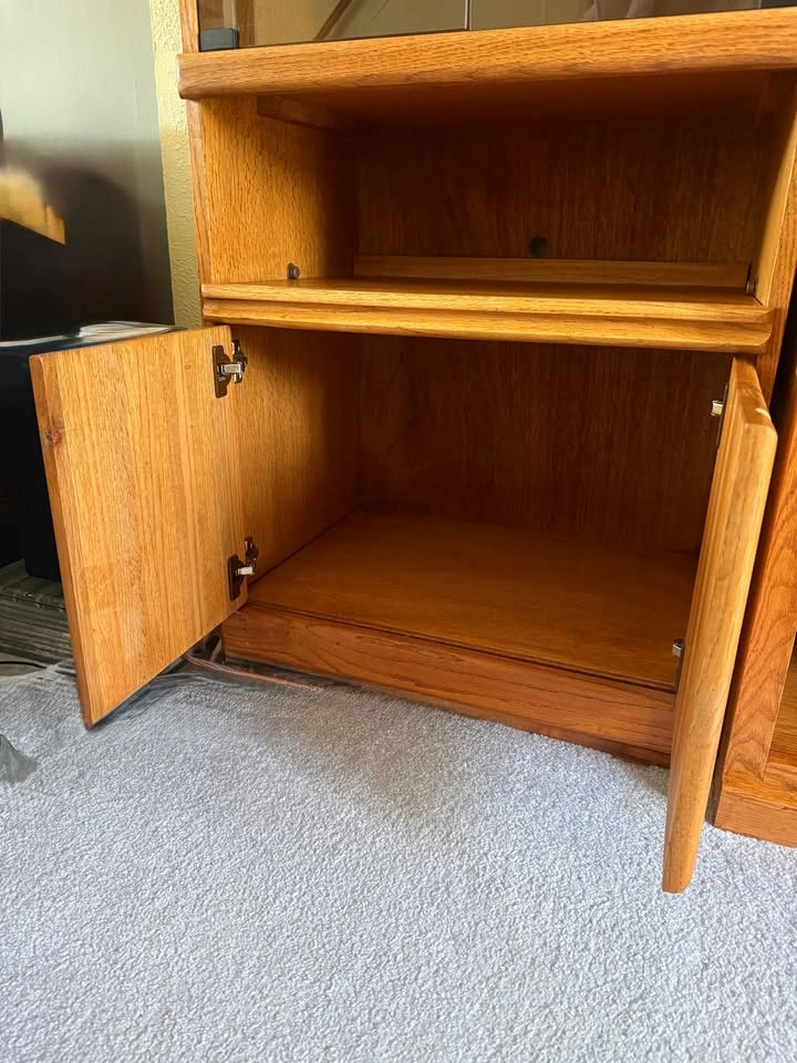 Solid Oak Centre Console / Storage Cabinet – $380 OBO - photo 5