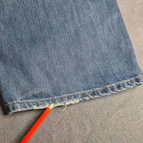 Vintage Levis 567 Loose Boot Cut Jeans Men 32x31 - photo 2