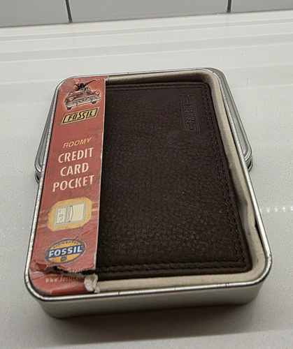 Fossil Brown Leather Wallet with Vintage Car Collectible Tin - photo 2