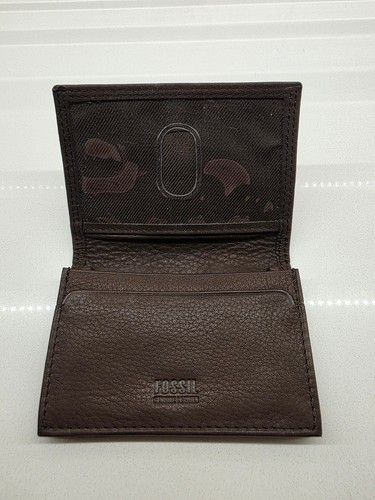 Fossil Brown Leather Wallet with Vintage Car Collectible Tin - photo 4