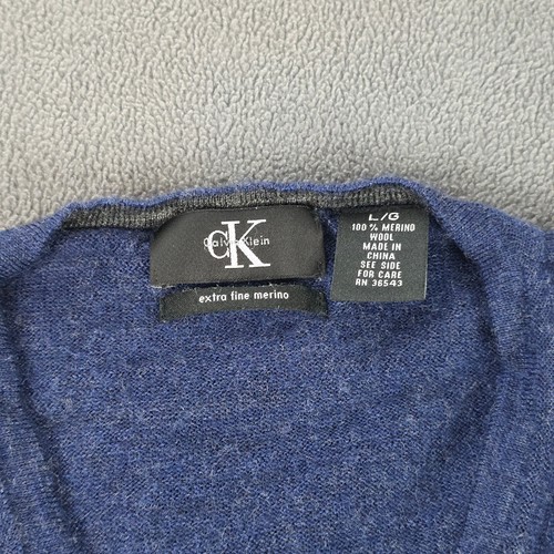 Calvin Klein 100% Extra Fine Merino Wool Men’s V Neck Sweater Bl - photo 2
