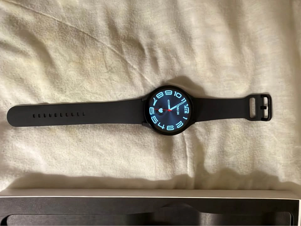 Samsung Galaxy Watch Series 6 - photo 2
