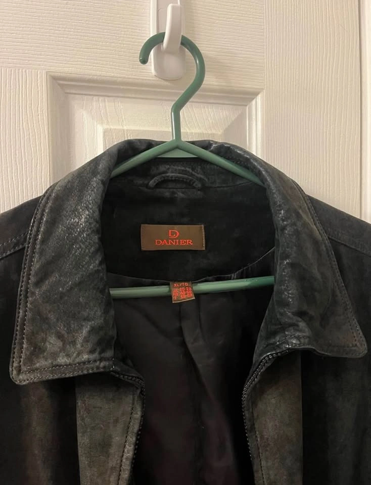 Vintage Danier Black Genuine Suede Leather Jacket - XL (20-22) - photo 3