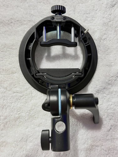 Glow S2 Round Flash Bracket Bowens Mount S-Type for AD200 - photo 2