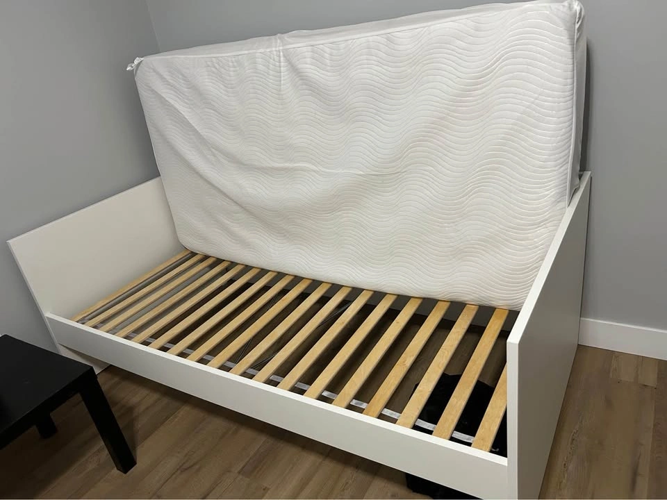 IKEA White Twin Daybed Frame with Mattress - photo 3