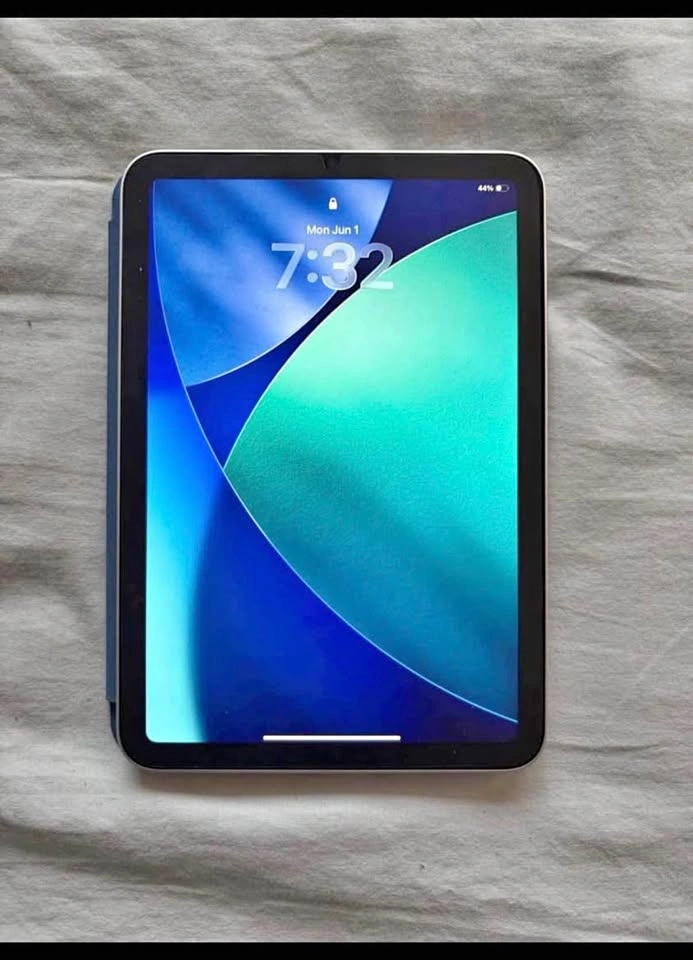 Apple iPad mini (7th Generation)