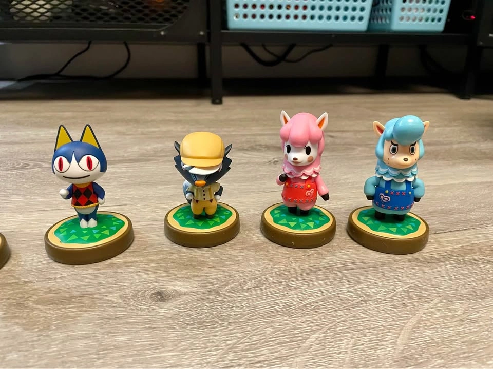 Nintendo Animal Crossing Amiibo Figures - photo 4