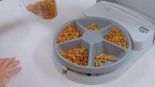 NEW PetSafe Eatwell Automatic 5 Meal Pet Feeder Cat Dog - photo 4