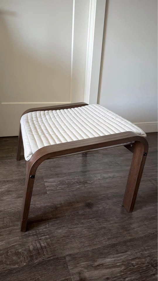 IKEA POÄNG Armchair + Footstool - Walnut/Light Beige - photo 4