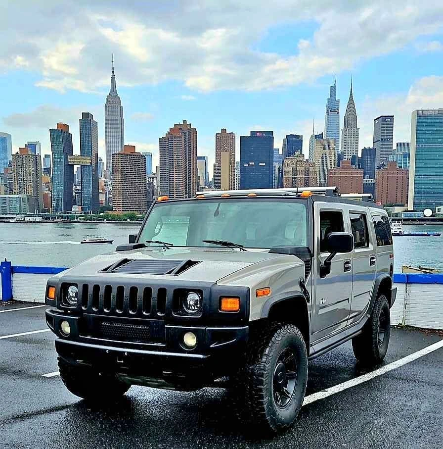2003 Hummer H2 · Sport Utility 4D